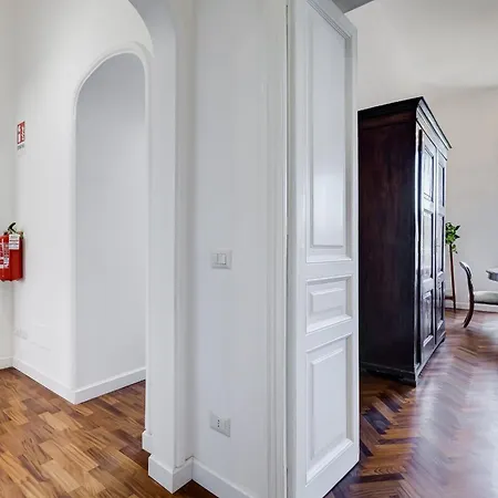 Elegant 3-bedroom In Piazza Mazzini *