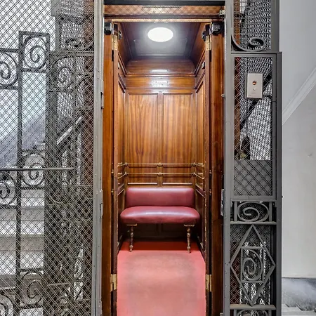 Elegant 3-bedroom In Piazza Mazzini Rome