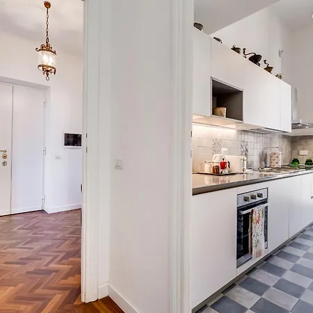Elegant 3-bedroom In Piazza Mazzini Apartment Rome