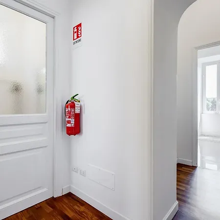 Lägenhet Elegant 3-bedroom In Piazza Mazzini Rom