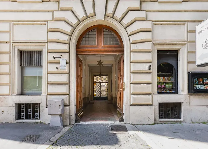 Elegant 3-bedroom In Piazza Mazzini Rome