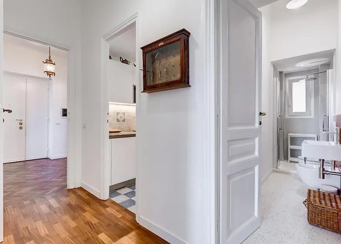 Elegant 3-bedroom In Piazza Mazzini Appartement