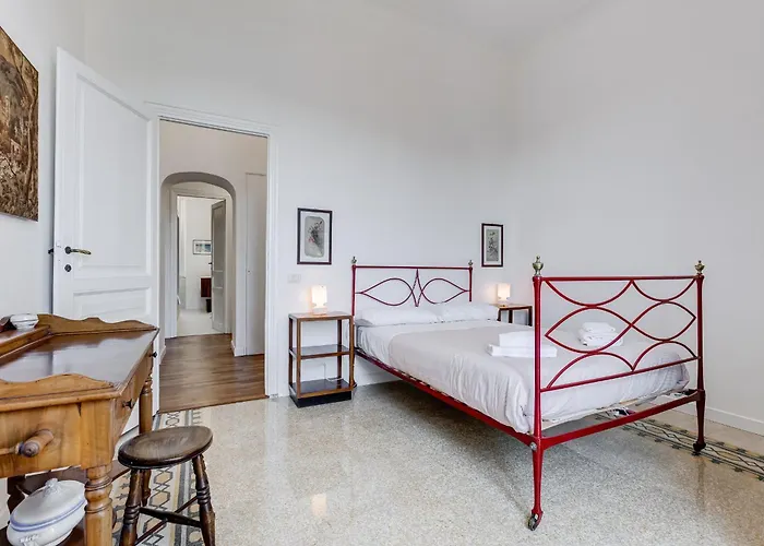 Appartement Elegant 3-bedroom In Piazza Mazzini