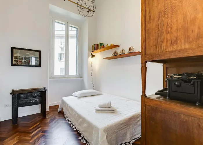 Elegant 3-bedroom In Piazza Mazzini Rome