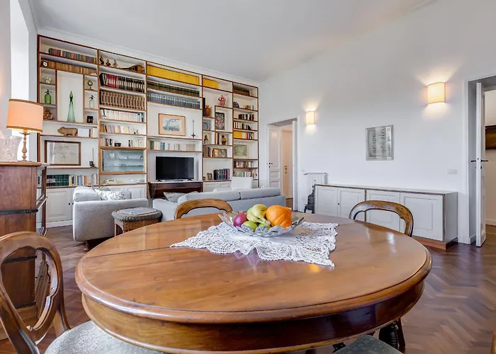 Appartement Elegant 3-bedroom In Piazza Mazzini Rome