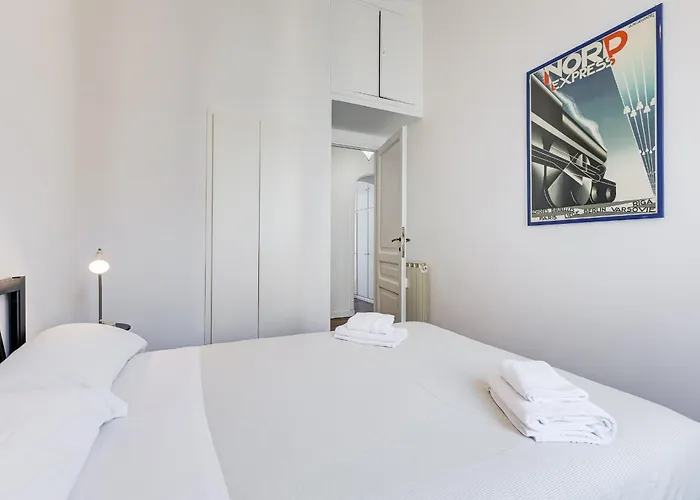 Elegant 3-bedroom In Piazza Mazzini Appartement