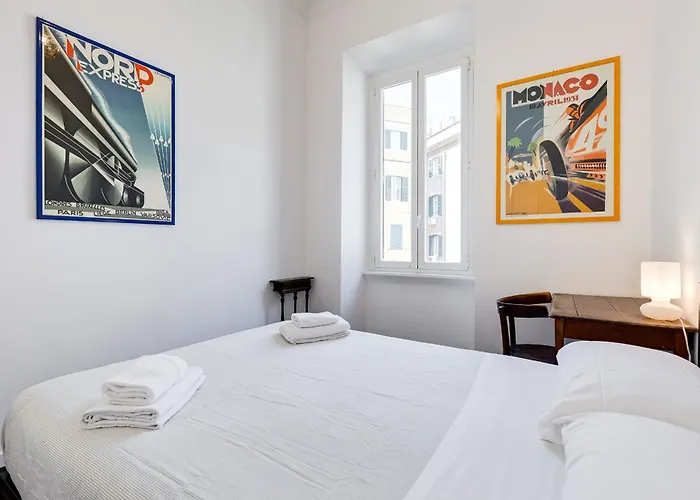 Elegant 3-bedroom In Piazza Mazzini Appartement *